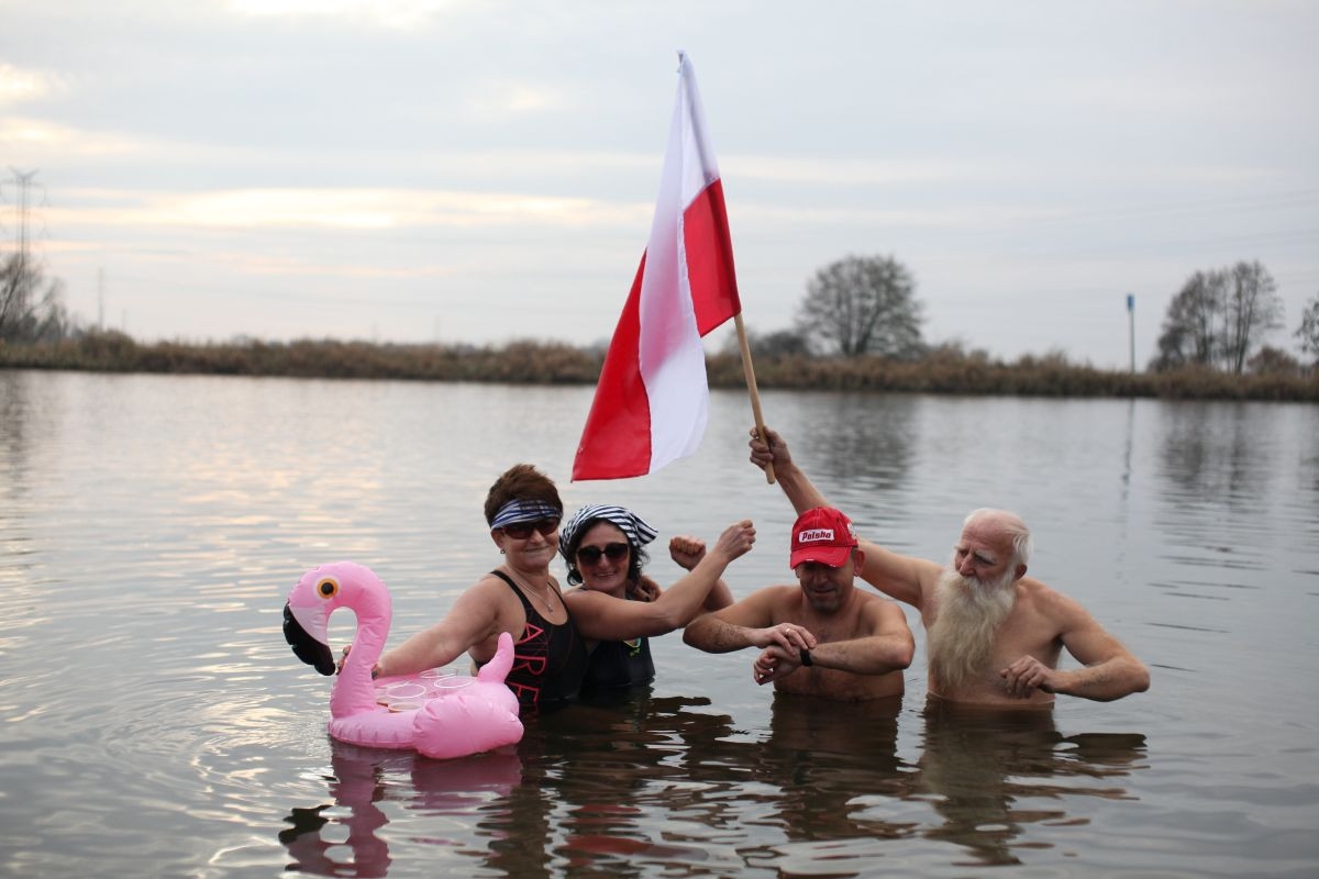 dobrzen-wielki-odra-slum-11-listopada-2018-bieg-100-rocznica-odzyskania-niepodleglosci-tor-dobrzen-wielki-klub-wodniaka-morsy-morsa-wodniacy-tomasz-chabior-26