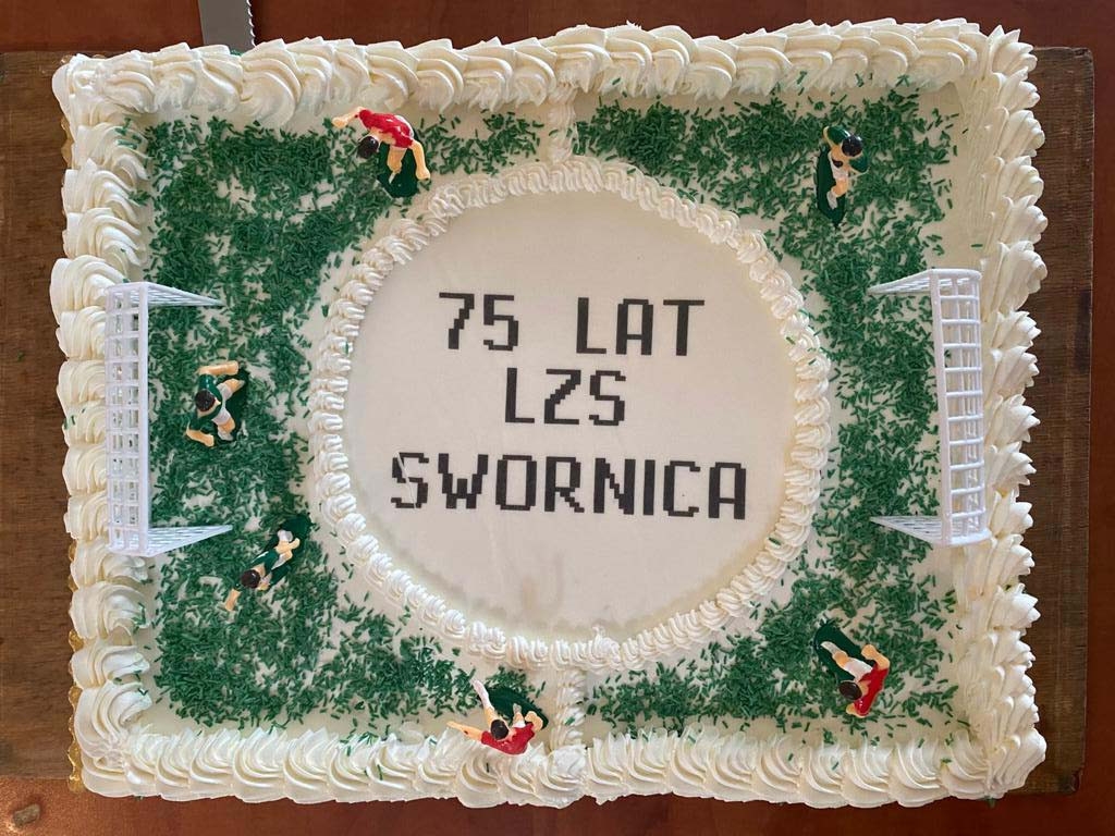 Jubileuszowy tort 75-lecia LZS