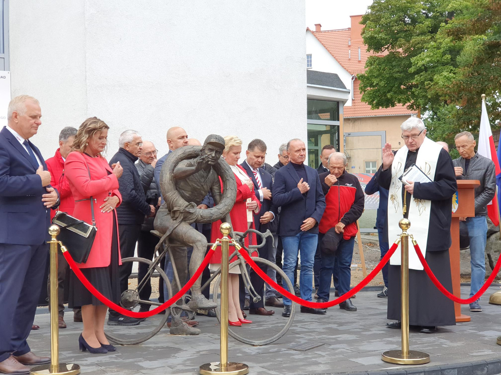 Odsłonięcie pomnika Stanisława Szozdy