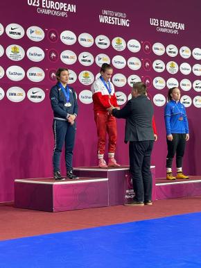 Ewelina Ciunek Mistrzynią Europy w zapasach U-23